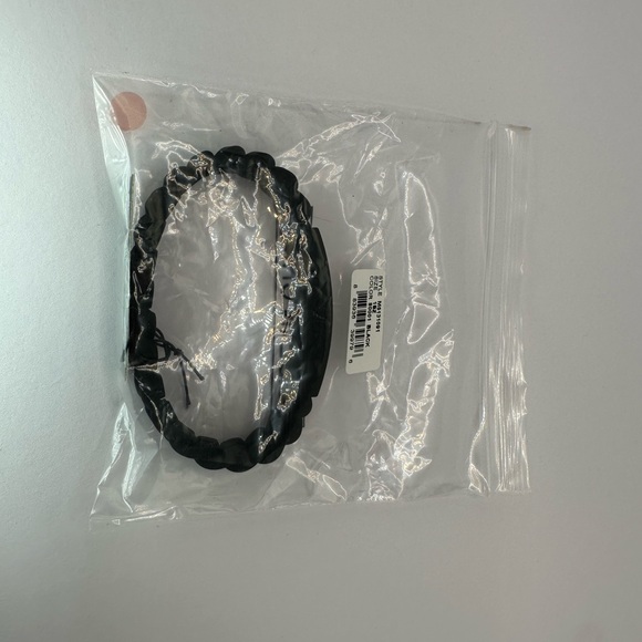 Marc by Marc Jacobs Black Silicone Braided Bracelet NWT - Picture 4 of 7